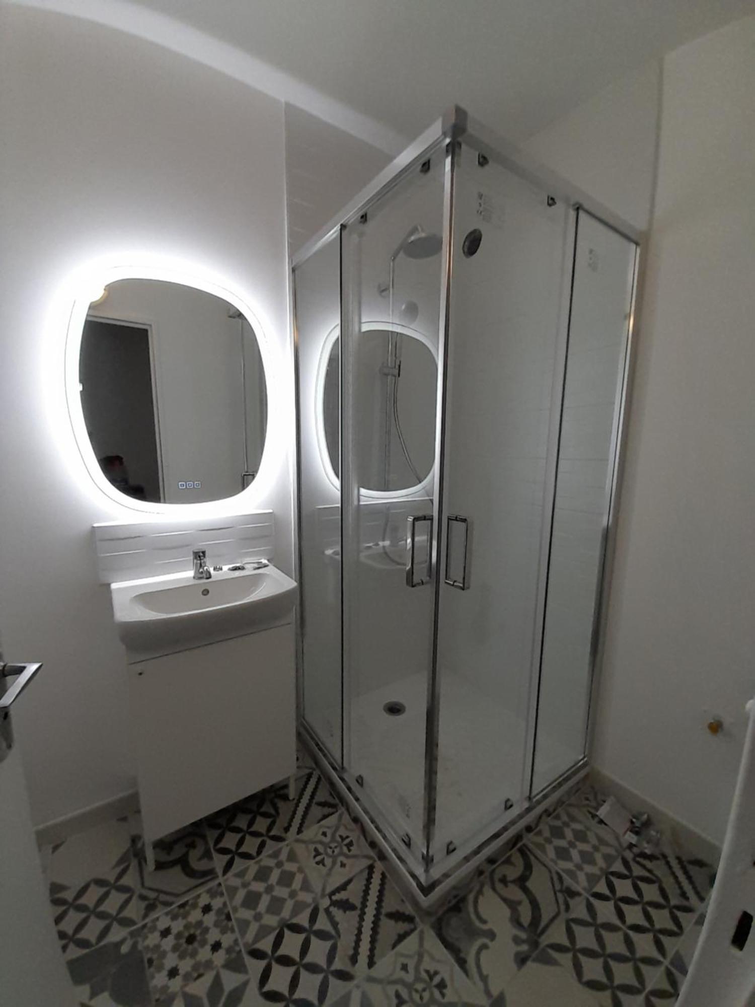 Appartement Parking Prive,T1 Bis, 10Mn Lyon Centre à Villeurbanne Extérieur photo